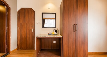 SUMITEL VISTA 800 METER FROM MALL ROAD Room Type - Premium Room with Kanchenjunga View