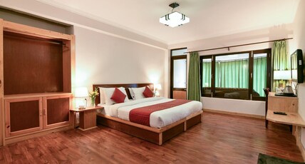 Hotel Mantra Room Type - Deluxe Room