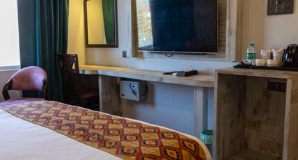 Bali Guest House Room Type - Deluxe Room