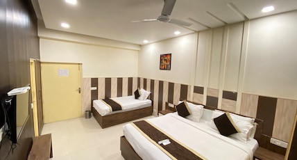 Raj Darbar Room Type - Triple Bed