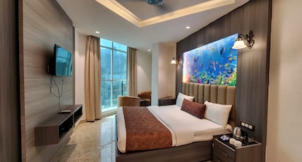 Silk Palace Near IGI Airport Room Type - Super Deluxe Room Silk Palace Near IGI Airport Room Type - Super Deluxe Room