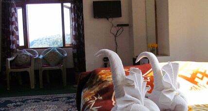 Hotel View Point Room Type - Triple Room Non View