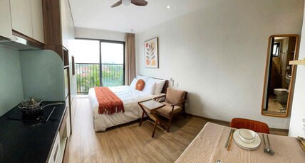 Hanoi Aurelia Stay Room Type - Deluxe Studio with Balcony – Ciputra & Nhat Tan Bridge View