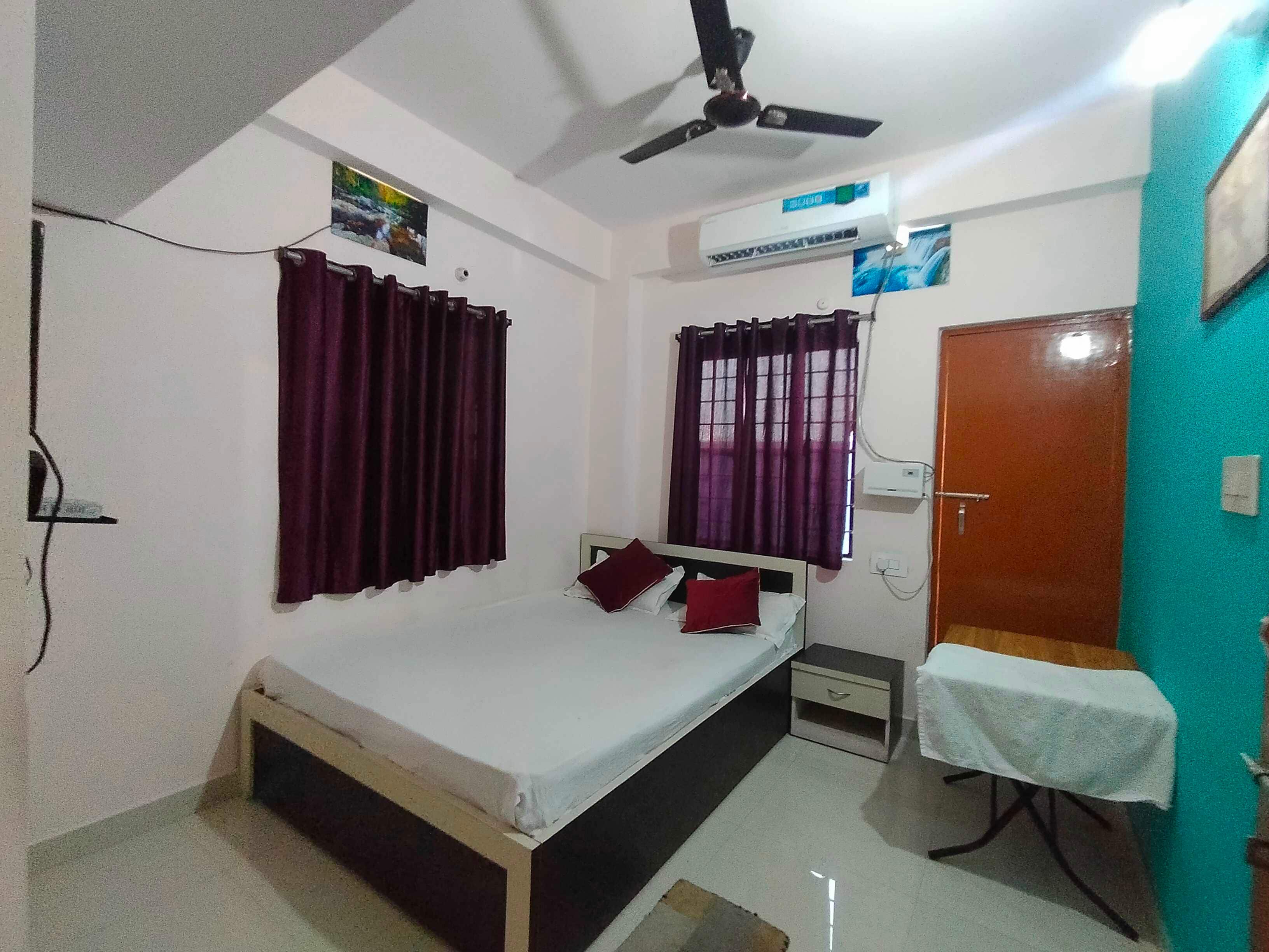 Hotel O New Pushpanjali Guest House - Tap to explore photos