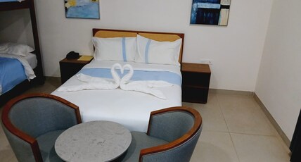 RS FAMILY STAYS Room Type - Leader Suite