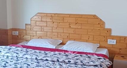 Taj Guesthouse Room Type - Super Deluxe With Balcony