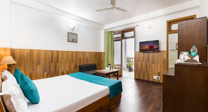 Hotel Kullu Valley - A River Facing Boutique Hotel Room Type - Luxury Room I With Balcony All Weather AC And Bathtub Hotel Kullu Valley - A River Facing Boutique Hotel Room Type - Luxury Room I With Balcony All Weather AC And Bathtub