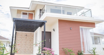 White Mist by NAVA Room Type - Classic Duplex Villa 2 Bedroom White Mist by NAVA Room Type - Classic Duplex Villa 2 Bedroom