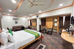 Hotel Edge Inn - Jail Road Near Railway Junction