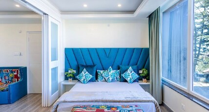 LA Bamba Homes Snow View Room Type - Deluxe Suite with Mountain View - La Azul