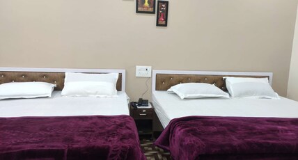 Babaji's Abode Room Type - The Family Room (AC)