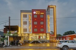 HOTEL R.C. INN