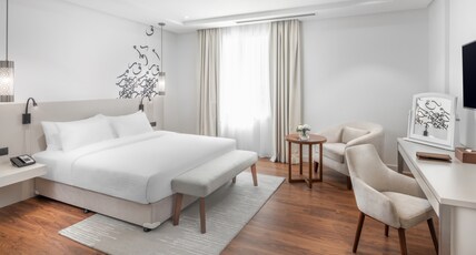Landmark Hotels & Suites Jeddah Room Type - Deluxe King
