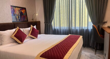 Sabu's Grand Royale Hotel Room Type - Deluxe King Room Sabu's Grand Royale Hotel Room Type - Deluxe King Room