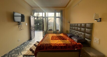 The Green View Home Stay Room Type - Private Room with Attached Terrace