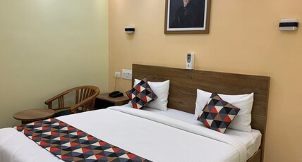 FOREST TRAANSIT HOTEL Room Type - STANDARD - BUDGET FRIENDLY