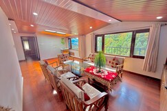 Pinewood View Homestay