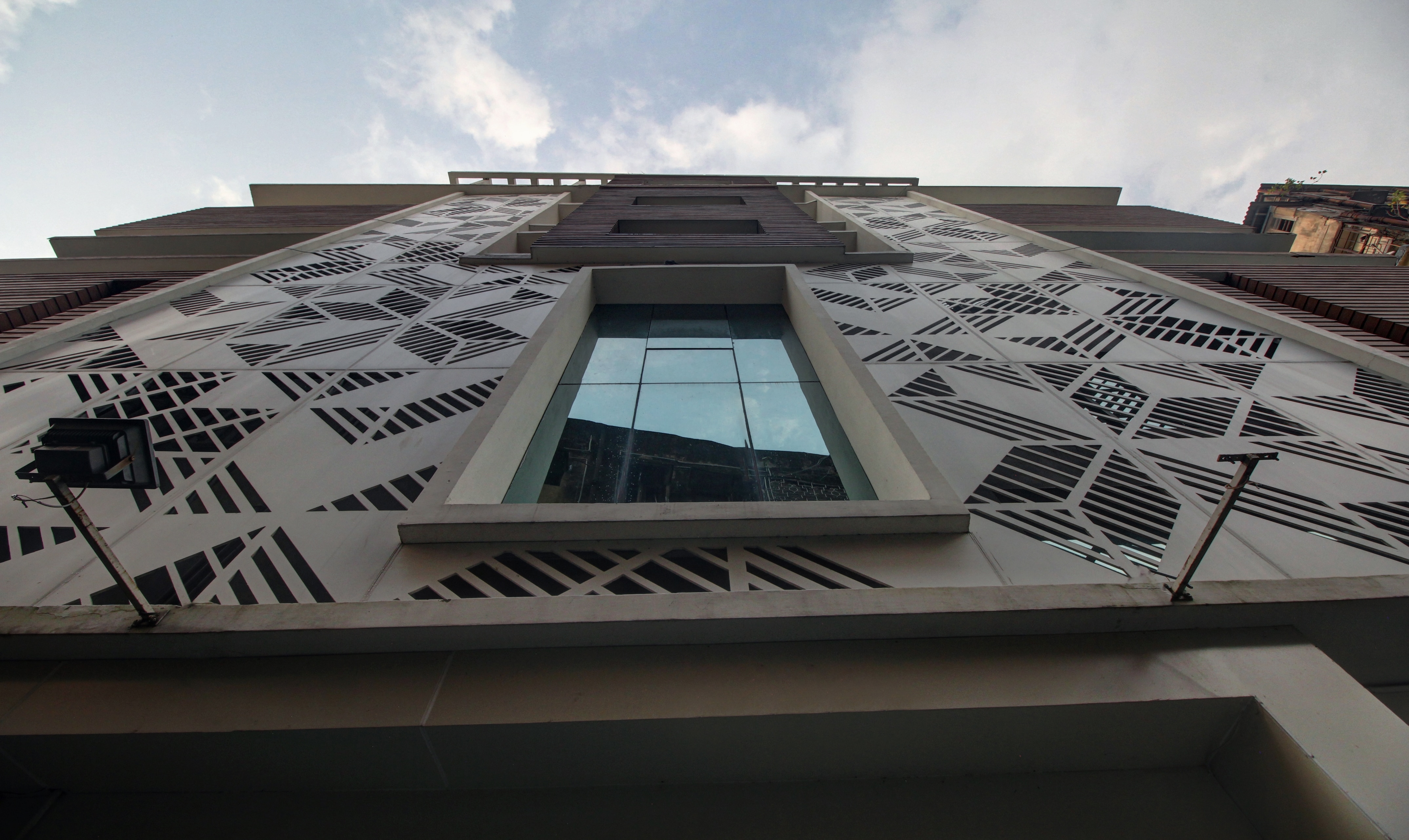 Hotel Radiant - Tap to explore photos