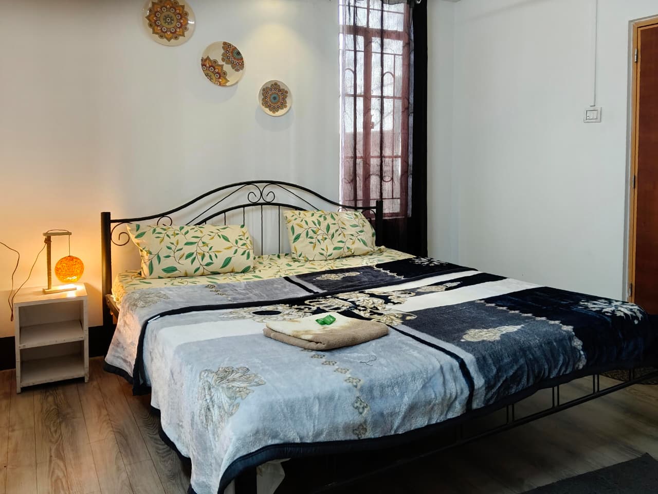 Tulip Homestay - Shillong - Tap to explore photos