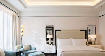 Waldorf Astoria Doha West Bay by Hilton Room Type - KING ONE BDRM DELUXE SUITE