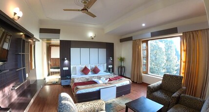 Hotel Dalhousie Heights Paradise Room Type - Deluxe Room with Hill View Double Bed Hotel Dalhousie Heights Paradise Room Type - Deluxe Room with Hill View Double Bed
