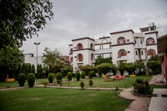HOTEL SANCTUARY RESORT