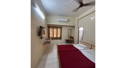 Hotel Green Stone Room Type - Double Room AC