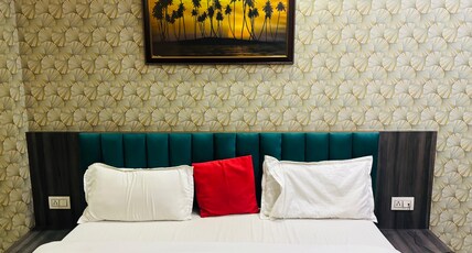 Hotel Rameshwar Room Type - Deluxe Room