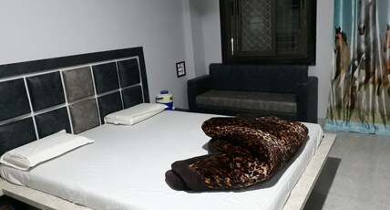 HOTEL ANVI PALACE Room Type - Deluxe Non A/C Room