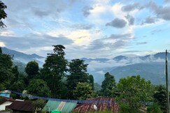 Camping De Kalimpong || 3BHK Entire Apartment