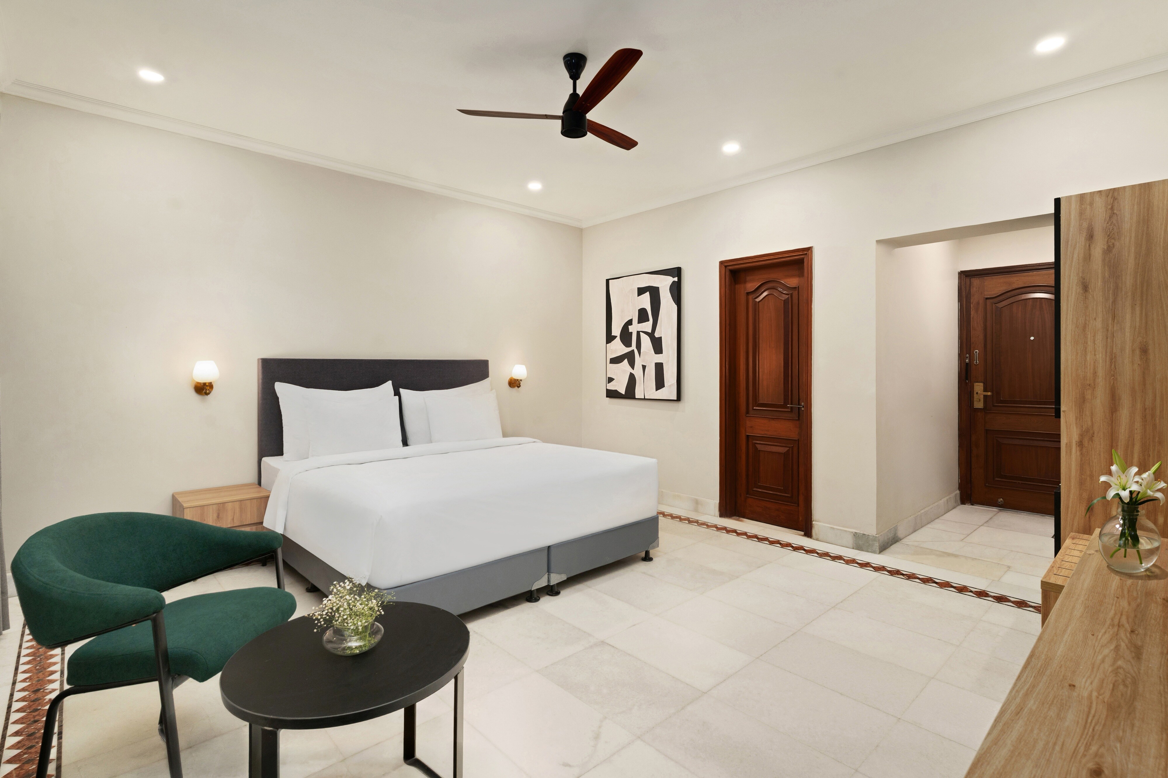 Country Inn Smart Stays - Golf Course Road - Tap to explore photos