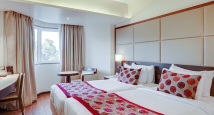Ramee Guestline Hotel Juhu Room Type - Club Room Double