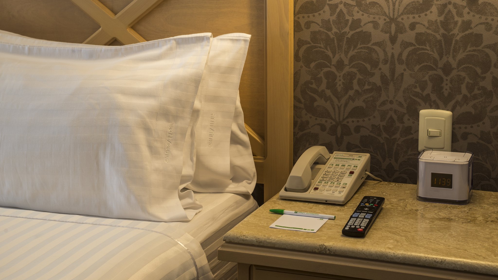 Holiday Inn QUERETARO-CENTRO HISTORICO - Tap to explore photos