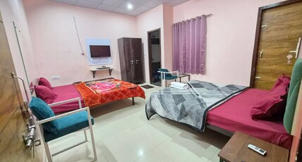 Delight hotel 205 Stay airport budget room Room Type - Bedroom