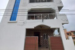 Senthil GRS Roomstay
