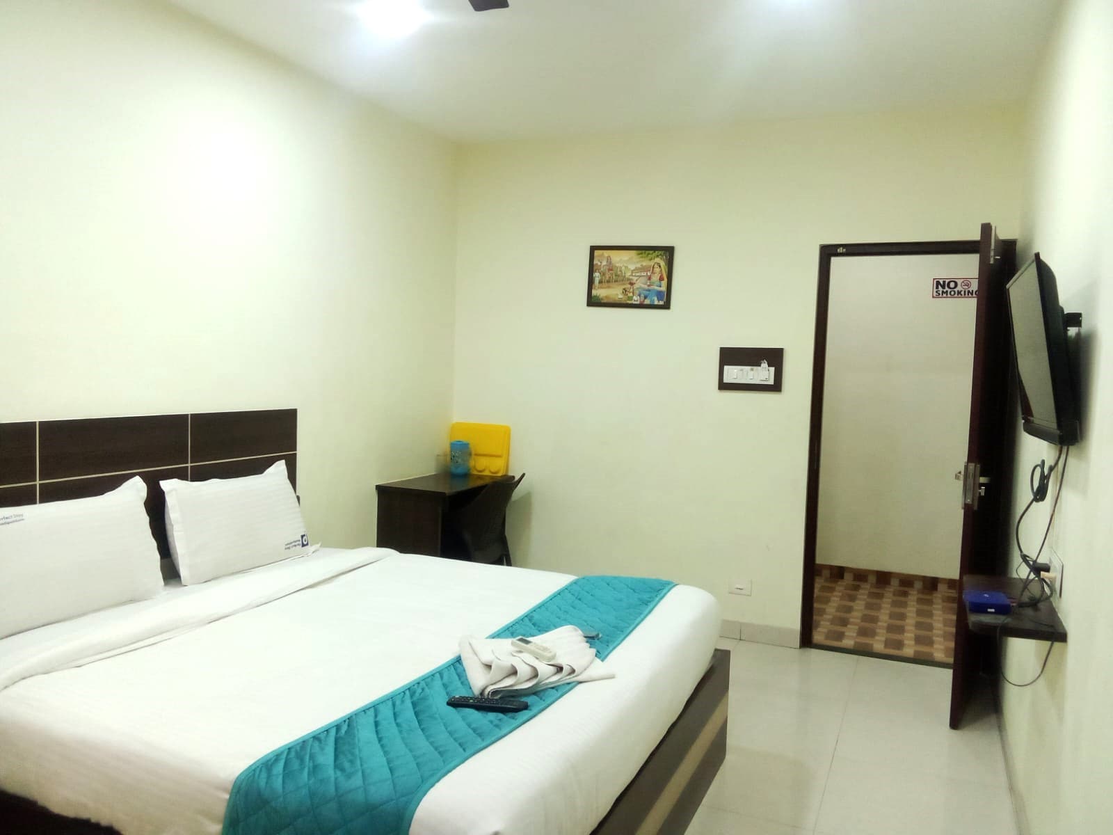Perfectstay Madipakkam - Tap to explore photos