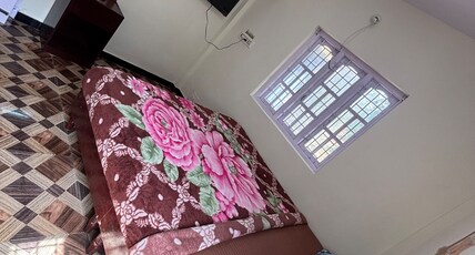 Neelimalai Residency Room Type - Bedroom 7