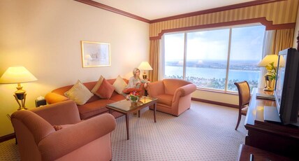 Corniche Hotel Abu Dhabi Room Type - Junior Suite With Sea View