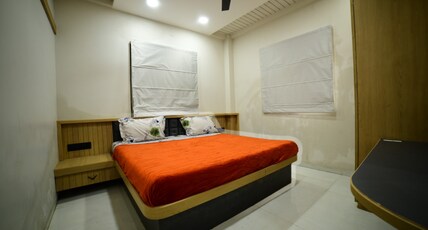 Hotel Highway Nest Room Type - Deluxe suit with Mountain view NON A.C