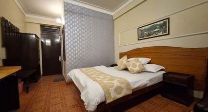 Hotel Atithi Room Type - Deluxe Room