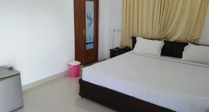 MP Residency Room Type - Deluxe AC