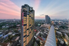 Oakwood Suites Tiwanon