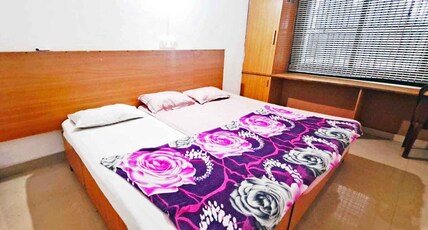 Elite Residency Room Type - Budget Triple NON AC