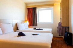 ibis Juarez Consulado