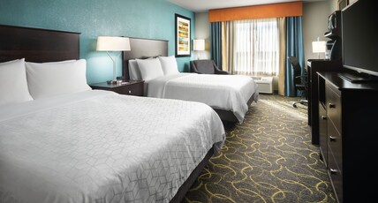 Holiday Inn Express & Suites DFW-GRAPEVINE Room Type - 2 Queen Suite Sofa Bed Holiday Inn Express & Suites DFW-GRAPEVINE Room Type - 2 Queen Suite Sofa Bed