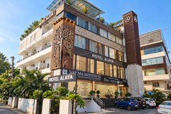 Hotel Alaya