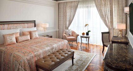 Palazzo Versace Dubai Room Type - Deluxe Terrace City View.
