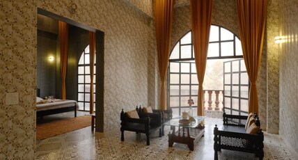 QILA RESORT Room Type - MAHARANI SUITE WITH BATHTUB