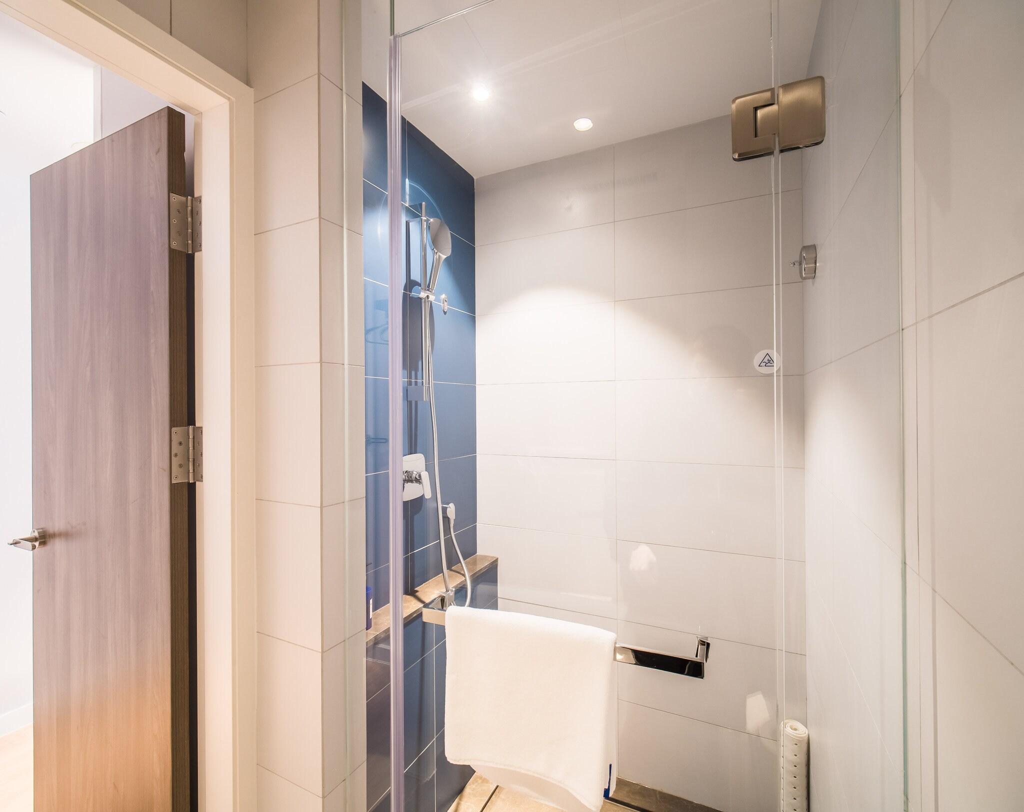 Holiday Inn Express Kunming West - Tap to explore photos