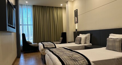 Ivy suites Room Type - Twin bed